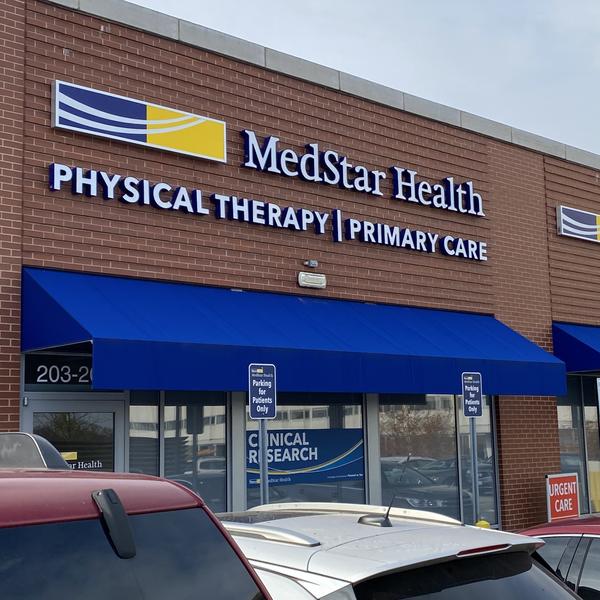 Front entrance to MedStar Primary Care/Urgent Care in Hyattsvile, Maryland