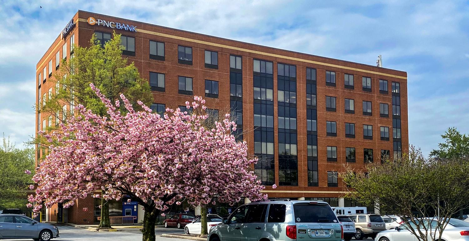 Brick office building where MedStar Physical Therapy at Oxon Hill is located