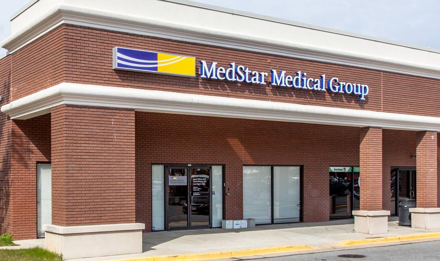 MedStar Shah Medical Group at Fort Washington is located in a 1-story brick shopping center.