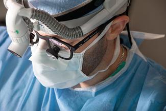 Dr. Oliver Tannous performs a surgical procedure at MedStar Health.