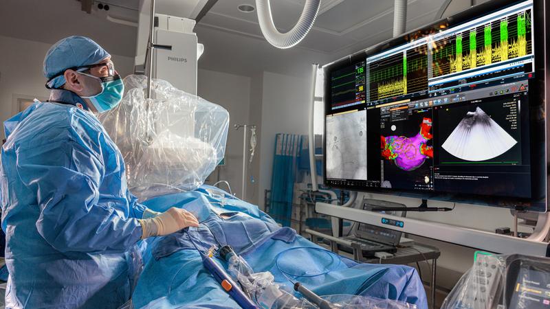 Dr. Athanasios Thomaides in an operating room at MedStar Health.