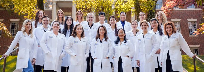 Group photo of Students in the Inpatient Transplant Advanced Practice Provider Post-Graduate Training Program at MedStar Health.