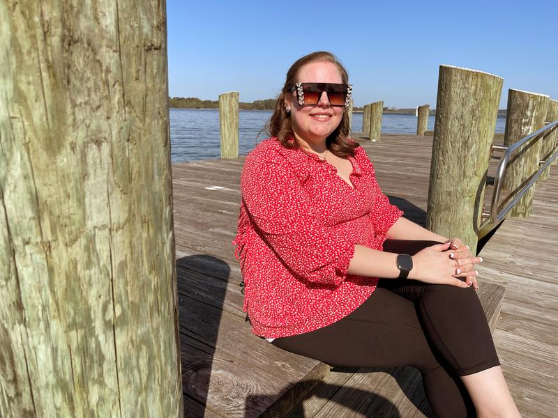 MedStar Health bariatric surgery patient Sarah Thompson poses for a photo after undergoing successful treatment.