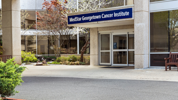 Main entrance to MedStar Washington Hospital Center