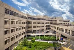 Main entrance to MedStar Washington Hospital Center