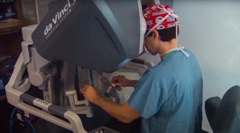 Dr Keith Kowalcyk uses the DaVinci Xi Surgical System at MedStar Health.